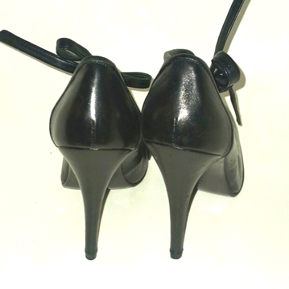 VERA WANG ITALIAN LAMBSKIN HEELED BLACK HEELED SHOES MADE IN ITALY - Picture 4 of 5